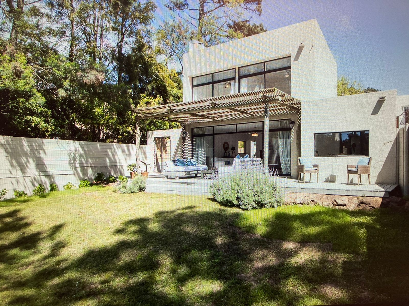 Casa en alquiler en Montoya La Barra